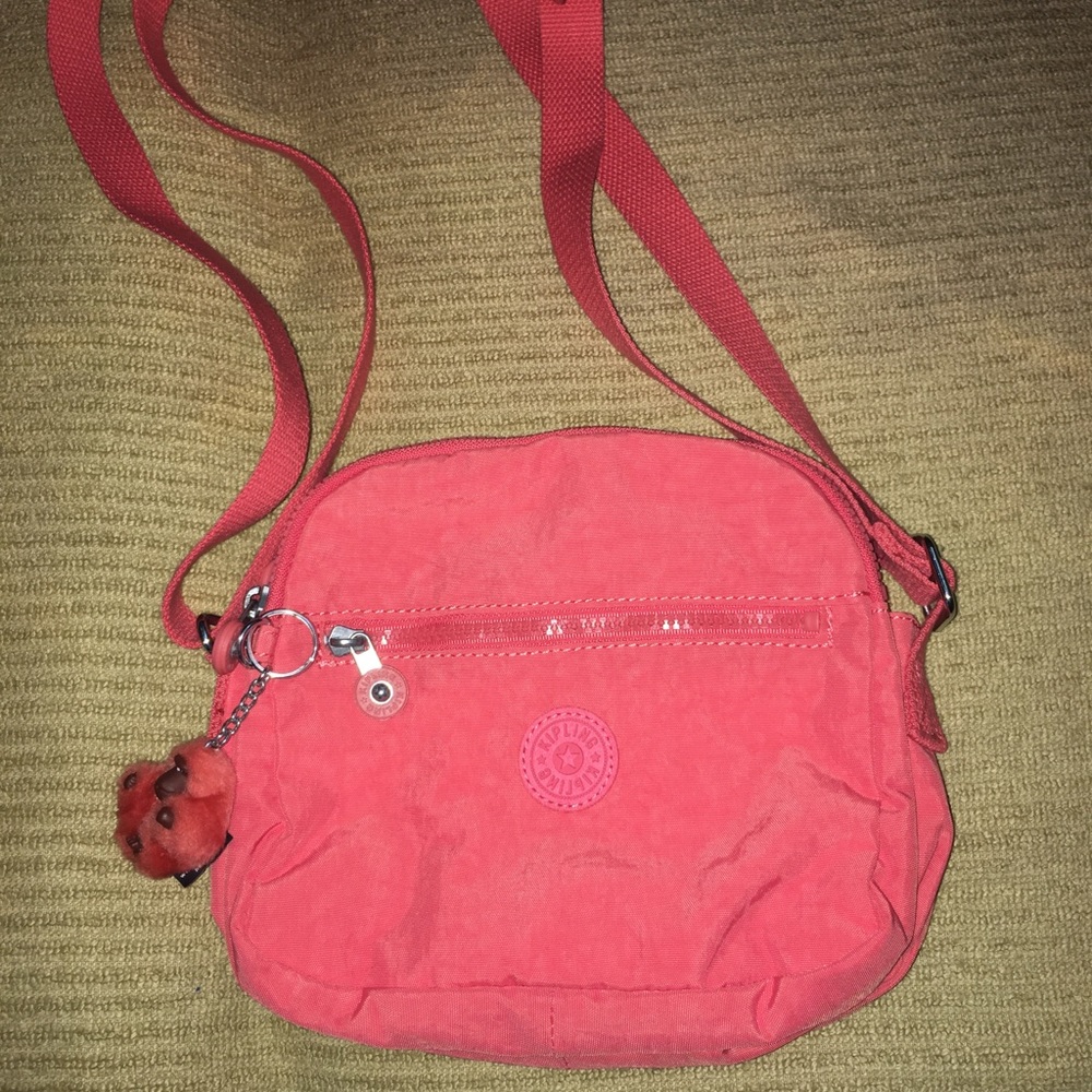 (SOLD) (NWOT) Kipling Cara Crossbody Bag